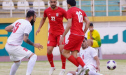 برتری قاطع سفیدها در دیدار درون تیمی ملی‌پوشان فوتبال؛ محک جدی در دستگردی