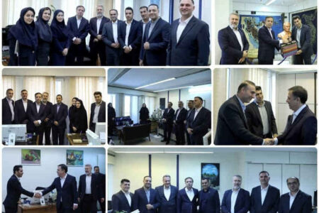 دیدار سرپرست بانک صادرات ایران با کارکنان روابط‌عمومی به مناسبت روز ارتباطات/ تاکید اسکندری بر نقش پیشتاز روابط‌عمومی در هدایت افکار عمومی