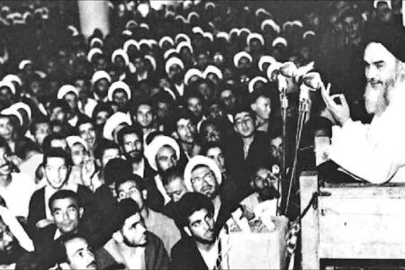 آغاز پایان رژیم  *آیدا مطلق