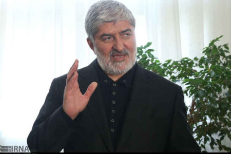 مطهری: زمان نقد کردن دستاوردهای میدان پای میز مذاکره است