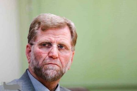 اولویت نخست اقتصاد پساجنگ احیای تولید و بازسازی نظام تصمیم‌گیری است