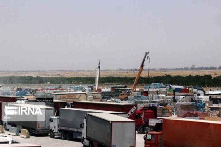 استاندار: مرزهای ایلام باید پیشران توسعه اقتصادی استان شوند