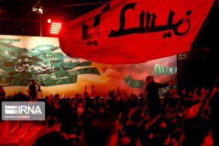 مروری بر نواهای عاشورایی؛ سمفونی چکناواریان تا «ساقی سرمست» کریم‌خانی