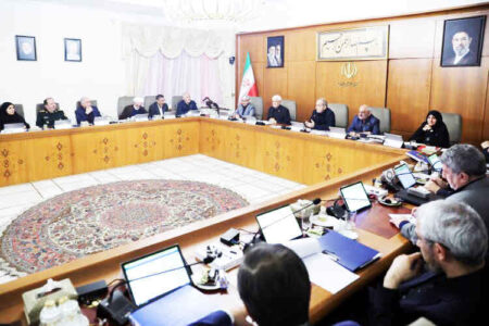 پزشکیان: مراسم تشییع رهبر شهید انقلاب باید نماد وحدت و انسجام ملی باشد