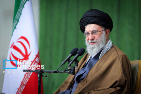 تفاوت در تابع هدف؛ چارچوبی برای فهم اندیشه اقتصادی شهید آیت‌الله خامنه‌ای