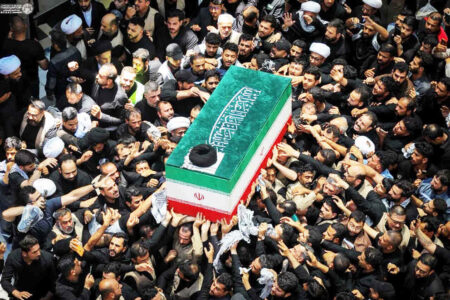 وداع با آقای شهید و پیمانی برای تداوم مسیر  ✍زینب خیرالهی