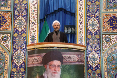 امام جمعه ایلام مطرح کرد امنیت پایدار با برچیدن پایگاه‌های دشمن از منطقه محقق می‌شود
