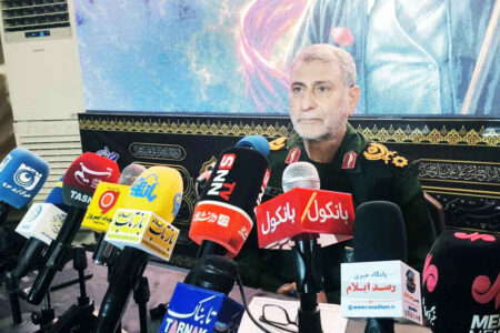 فرمانده سپاه ایلام: امنیت مرز مهران با بهره‌گیری از تجهیزات پیشرفته به‌طور کامل تأمین شده است