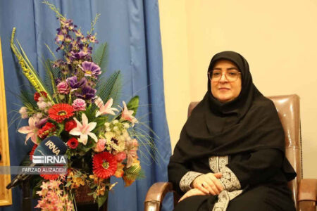 مهاجرانی: کشور با همبستگی ملی از دشواری‌های جنگ گذر کرد
