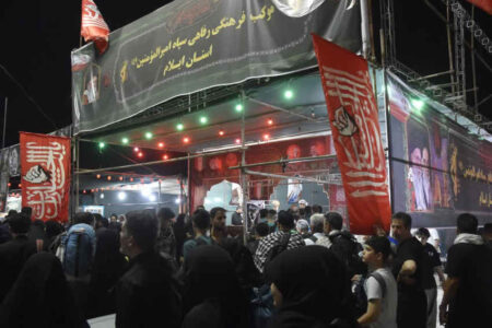 سپاه و بسیج خادمان بی‌ادعای زائران اربعین حسینی مرز مهران