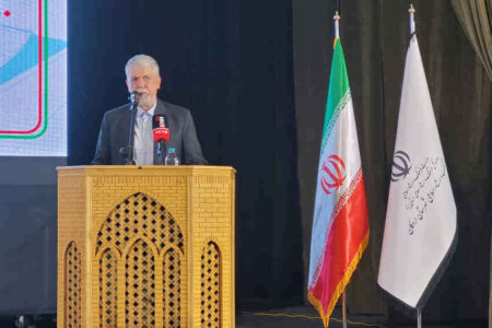 وزیر فرهنگ: در شرایط رکود اقتصادی باید بیشتر به فرهنگ و هنر توجه کرد + فیلم